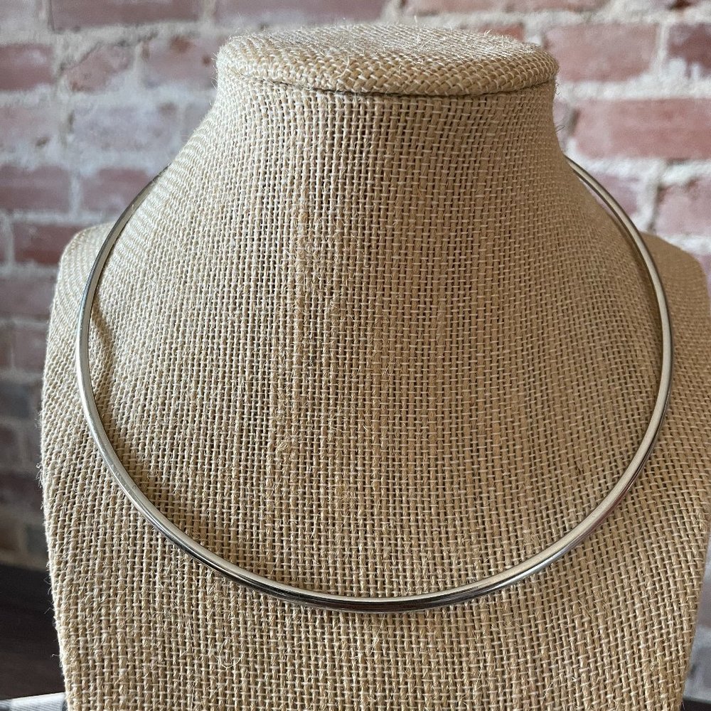 Single Silver Choker